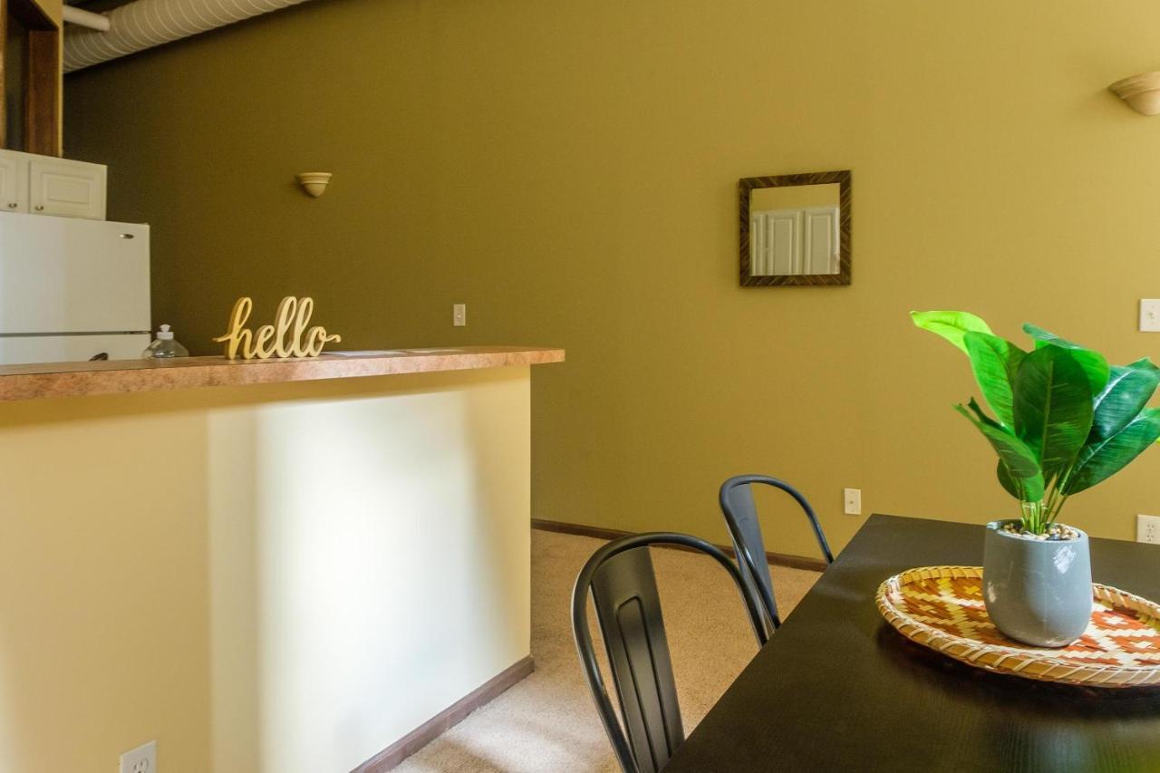 Walkable 1Br Apt Downtown By Frontdesk Daire Cleveland Dış mekan fotoğraf